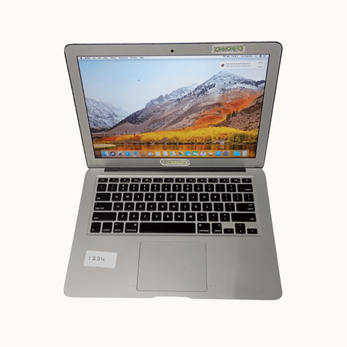 【美品】MacBook Air 13_2017 i5/8GB/128GB Apple MacBook Air 13” 2017 | i5-5350U | 8GB RAM |128GB SSD